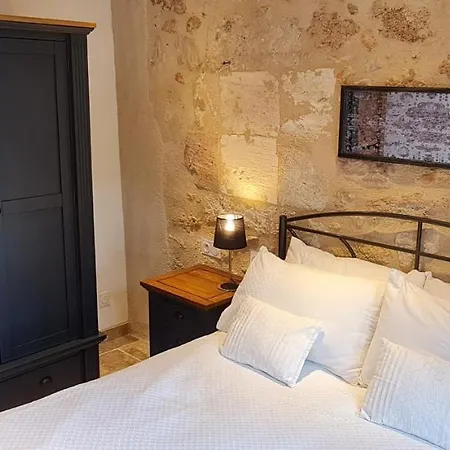 Casa vacanze Dom Peyreton Prestige Set In A Charming Wine